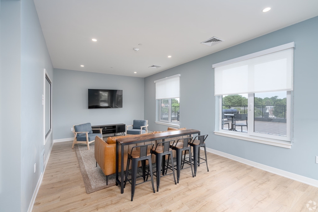 500 Talbot Ave # 308