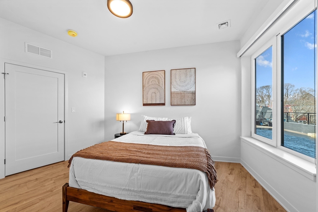 500 Talbot Ave # 308