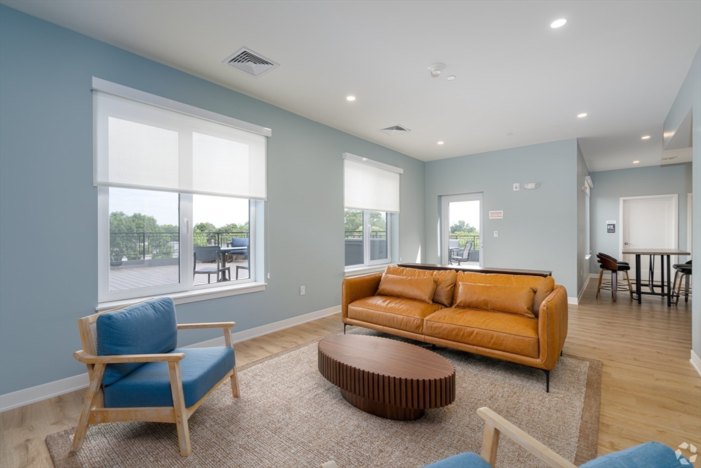 500 Talbot Ave # 308