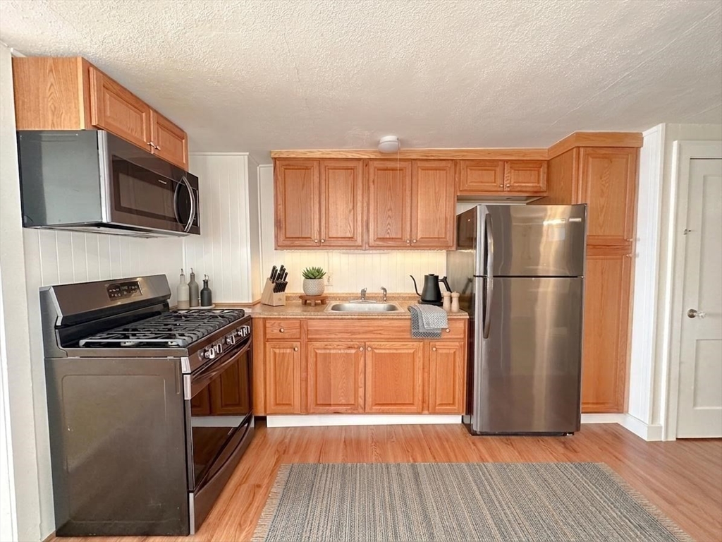 75 Dorchester St # 1R