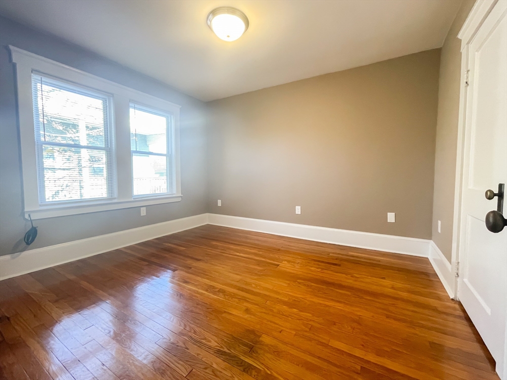 31-33 Melbourne St # 3