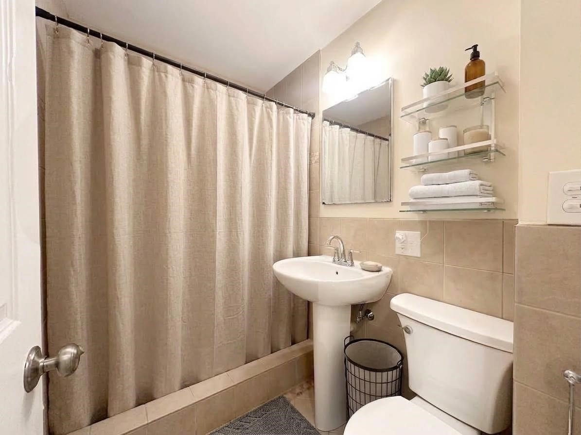 152 Homes Ave # 2