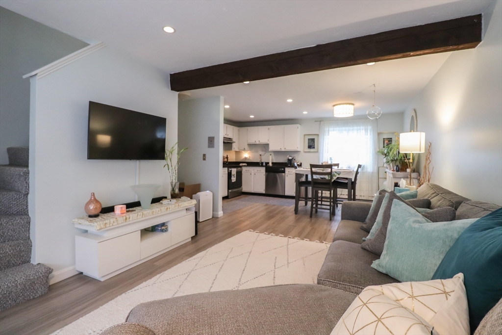 54 Fairfield Pk # 54