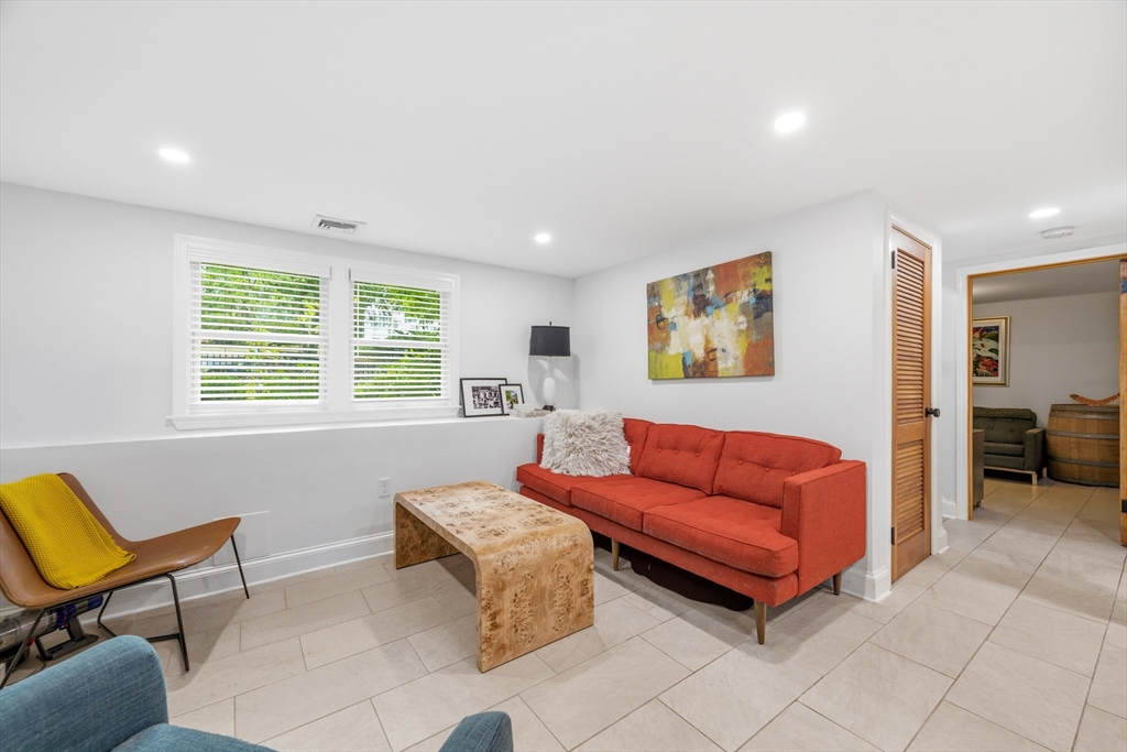 40 Sunset Hill Rd