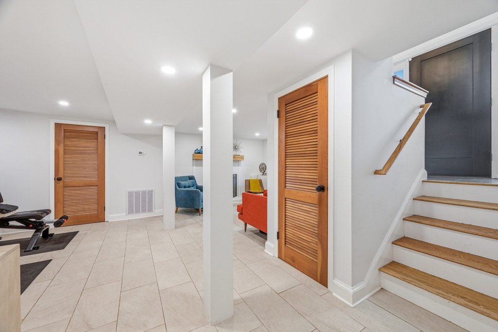 40 Sunset Hill Rd