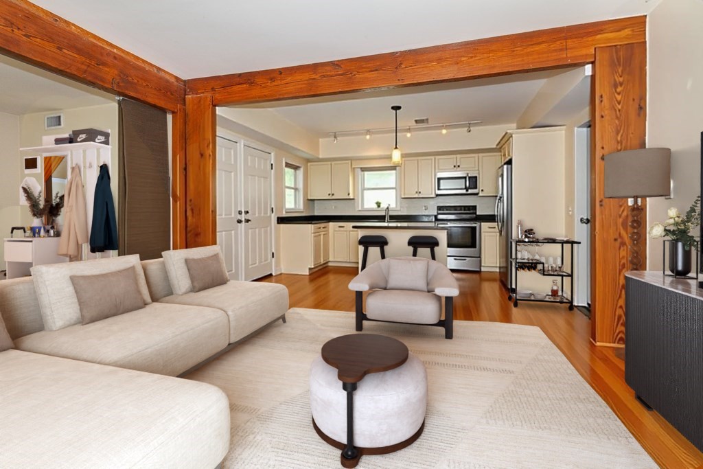 40 Tuttle St # 2