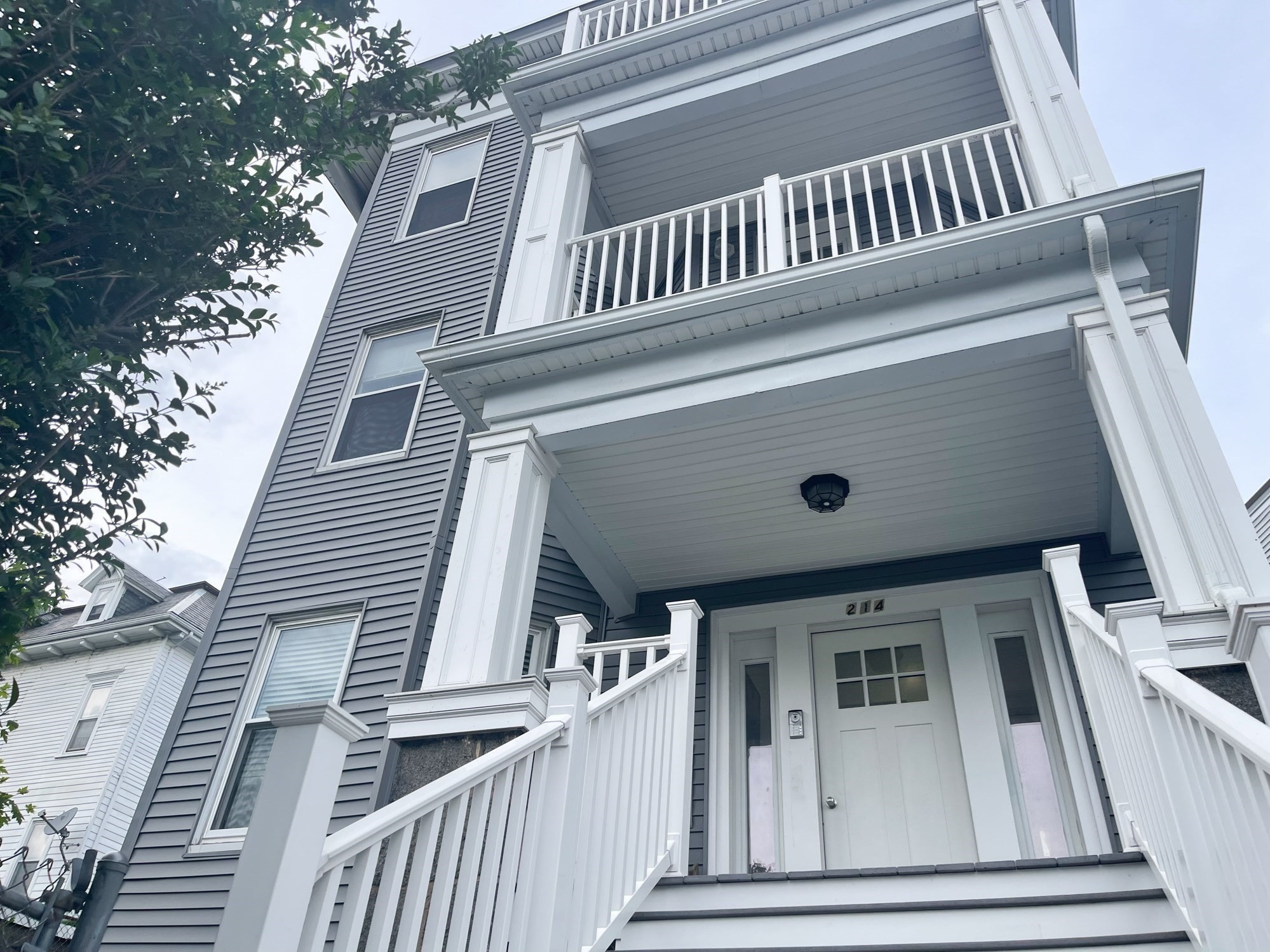 214 Hancock St. # 1 Unit: #1