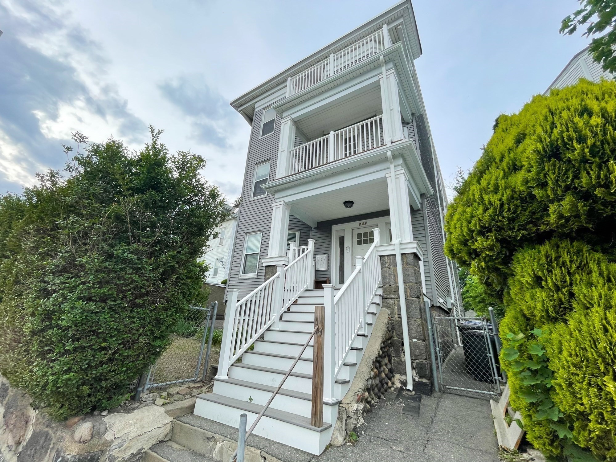 214 Hancock St. # 1 Unit: #1