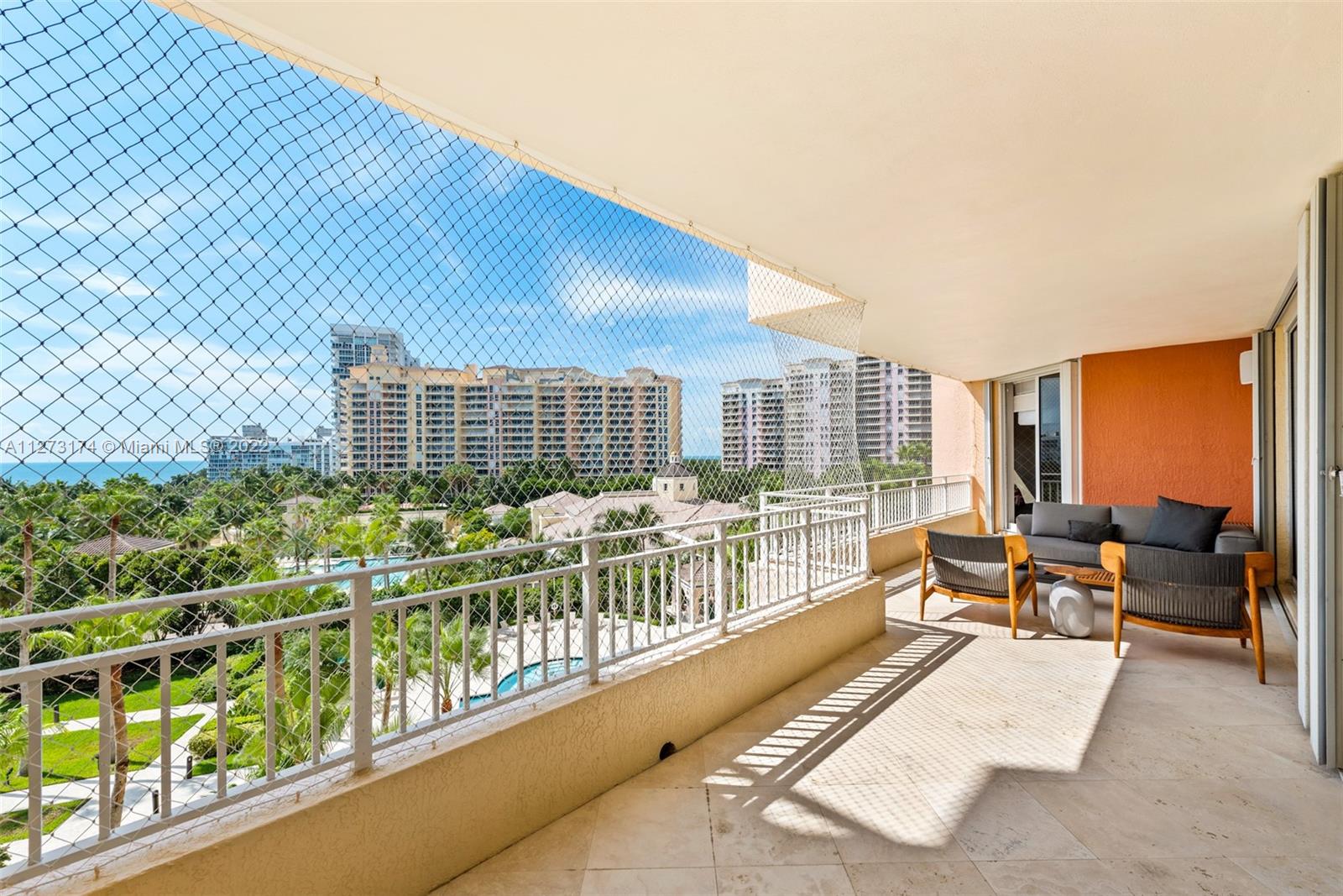 791 Crandon Blvd # 706