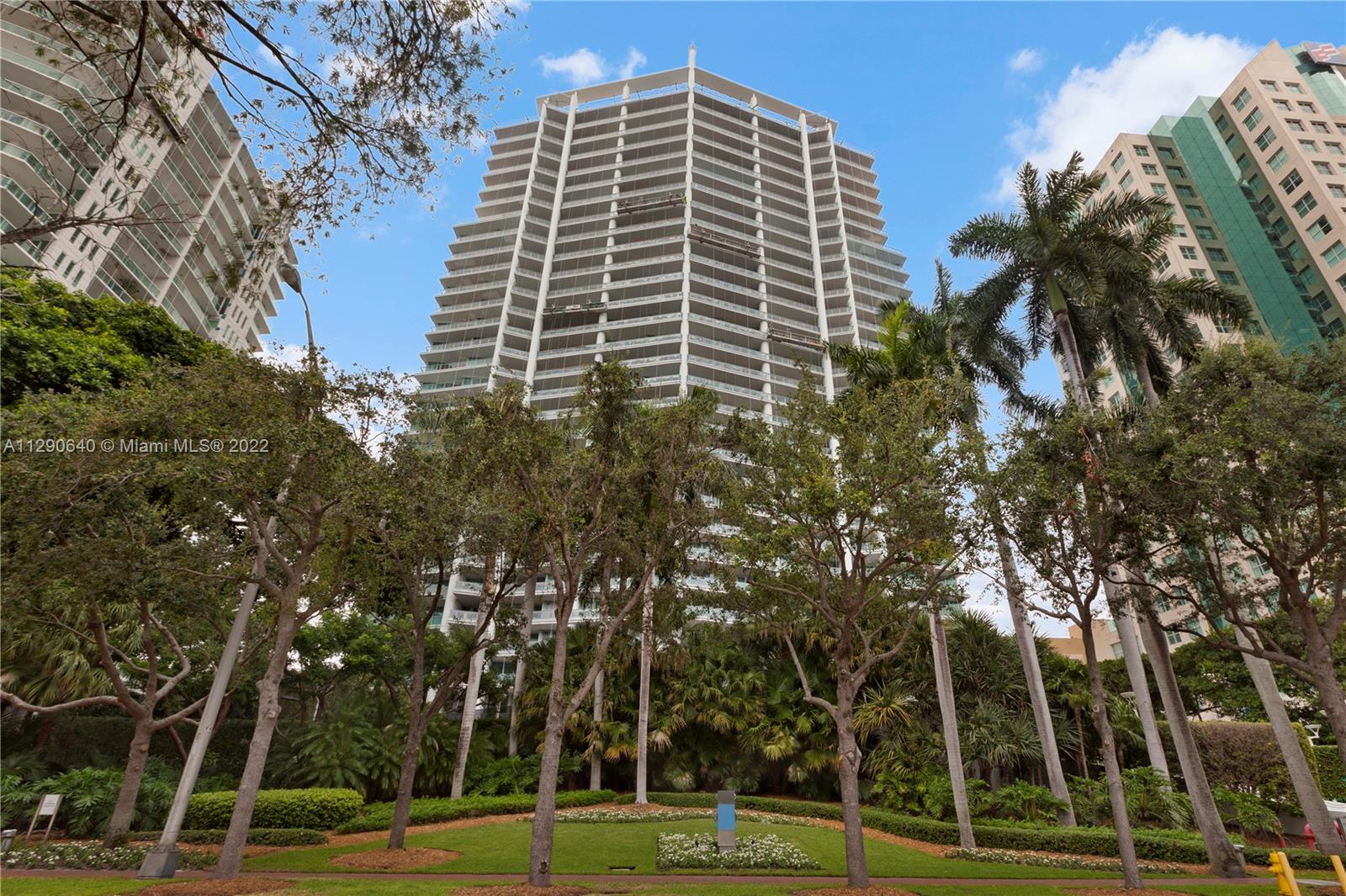 2627 S Bayshore Dr # 1606