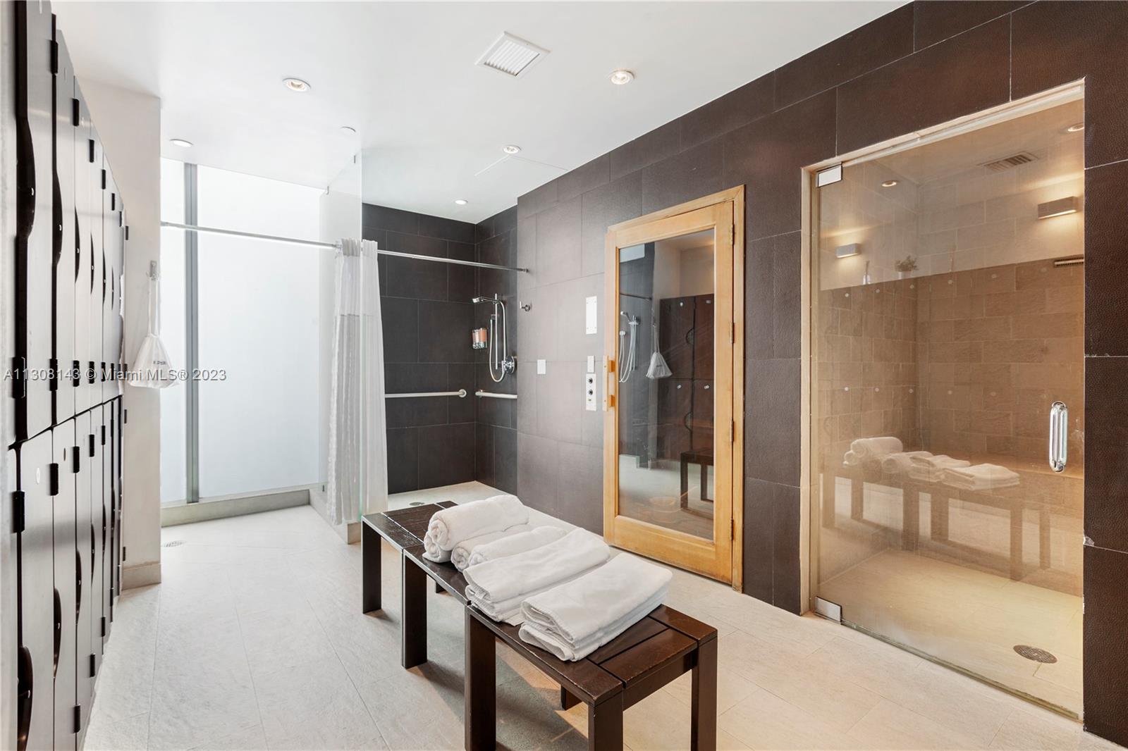 17315 Collins Ave # 1808