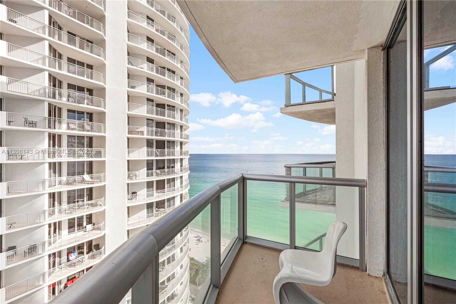 17315 Collins Ave # 1808