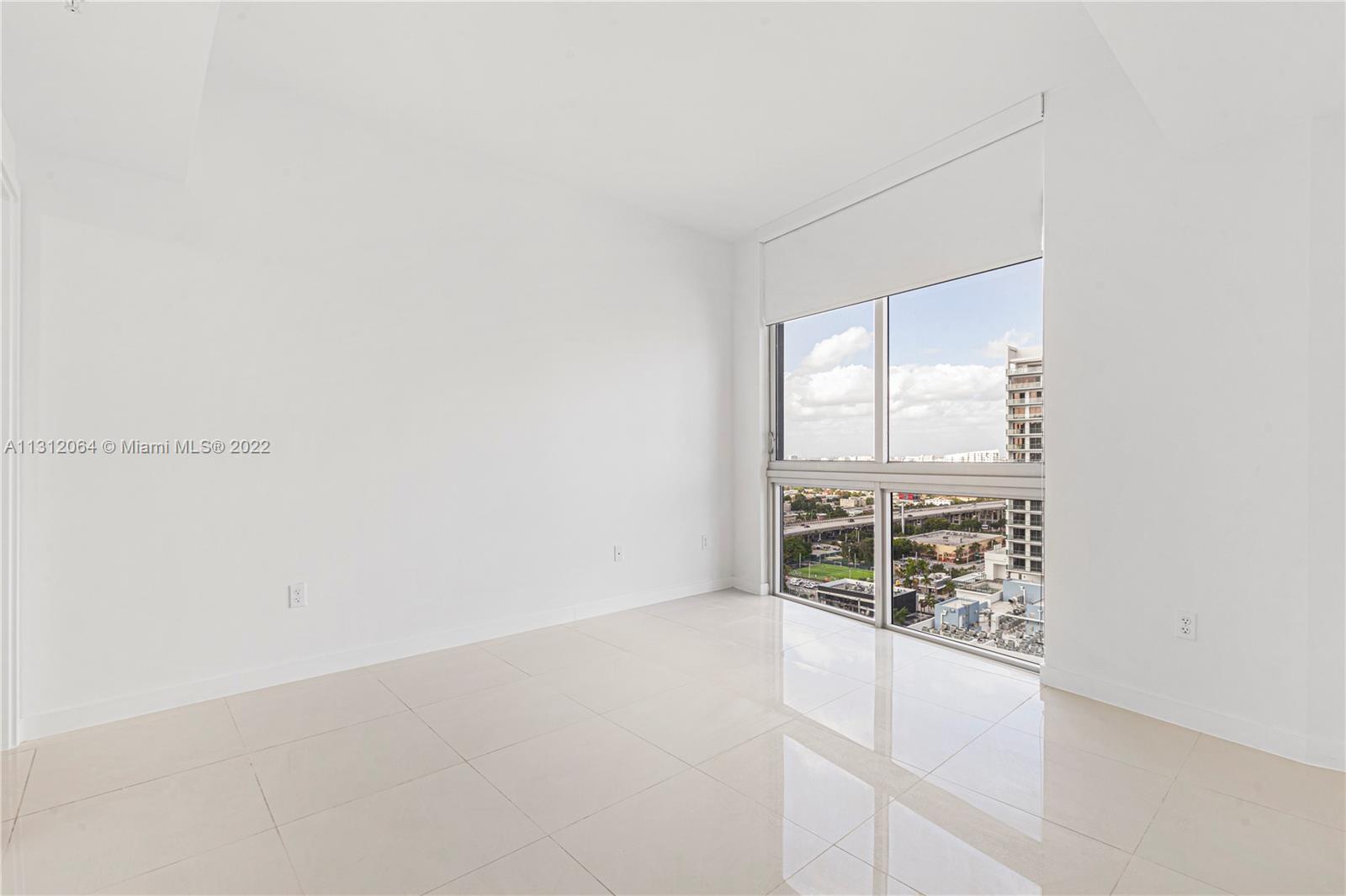 1010 SW 2nd Ave # 2004