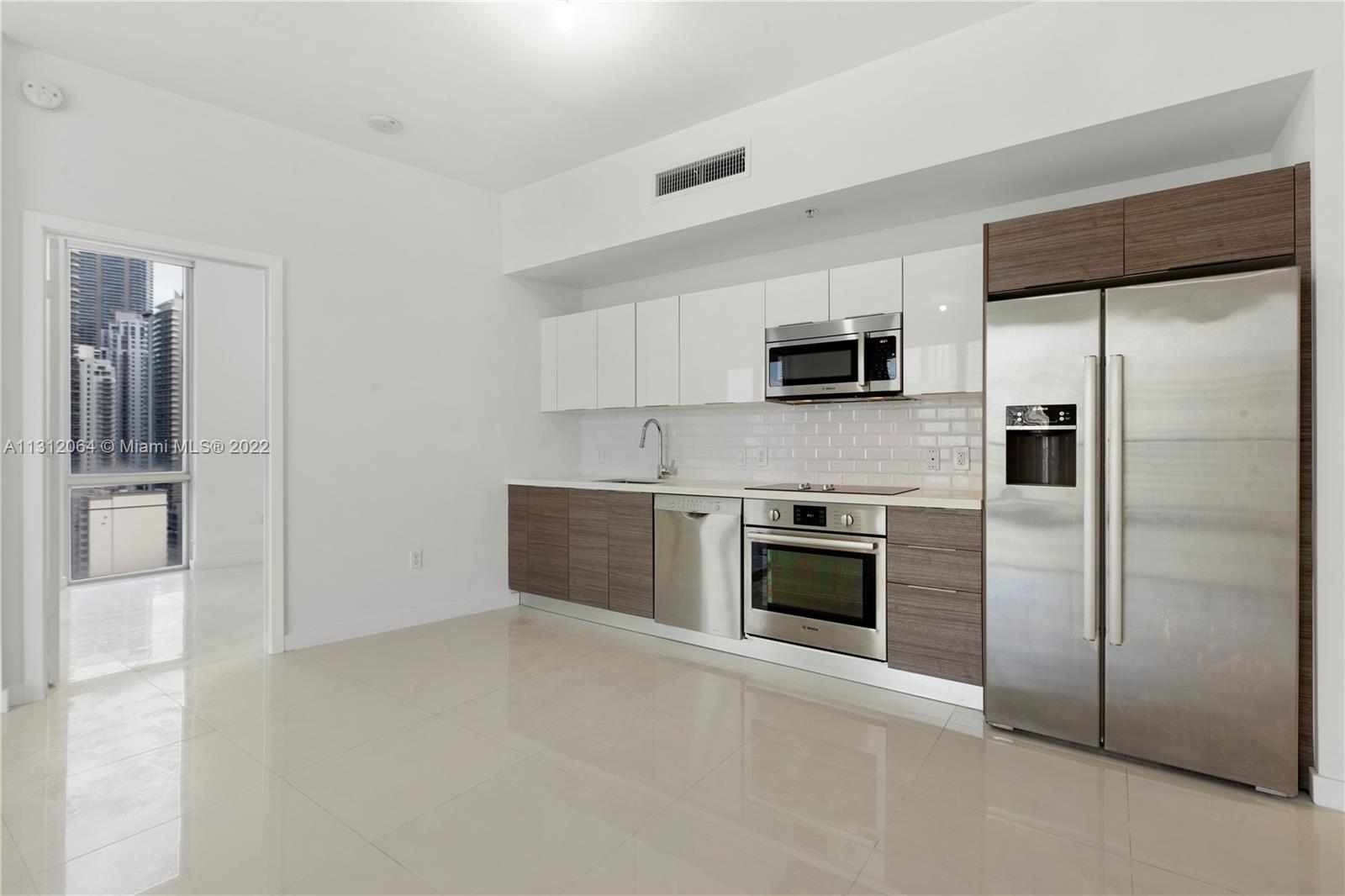 1010 SW 2nd Ave # 2004