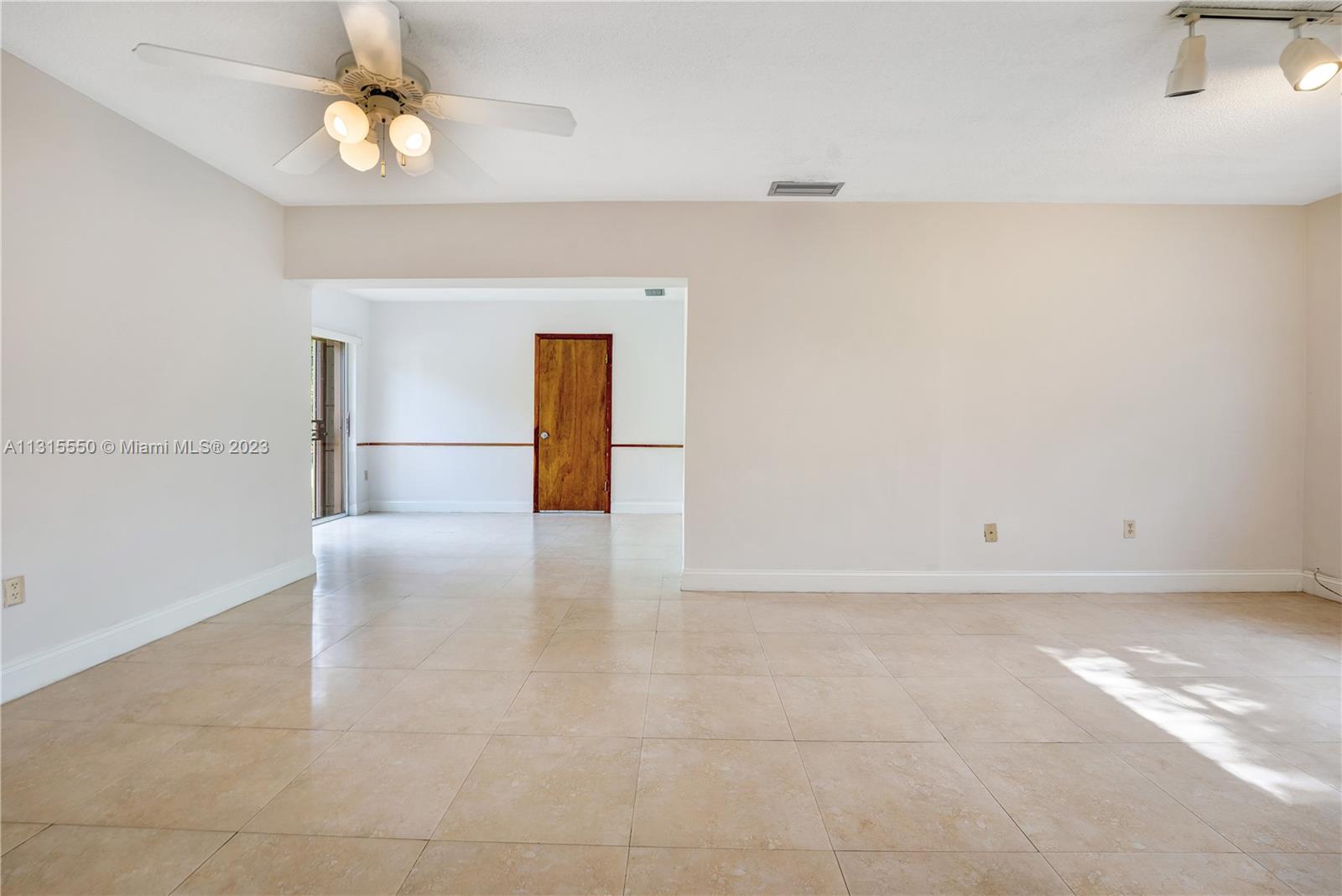 2021 SW 100th Ave