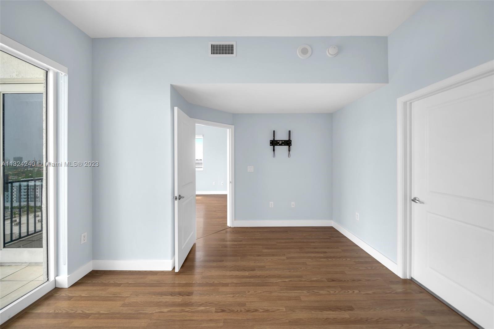 10 Aragon Ave # 1601