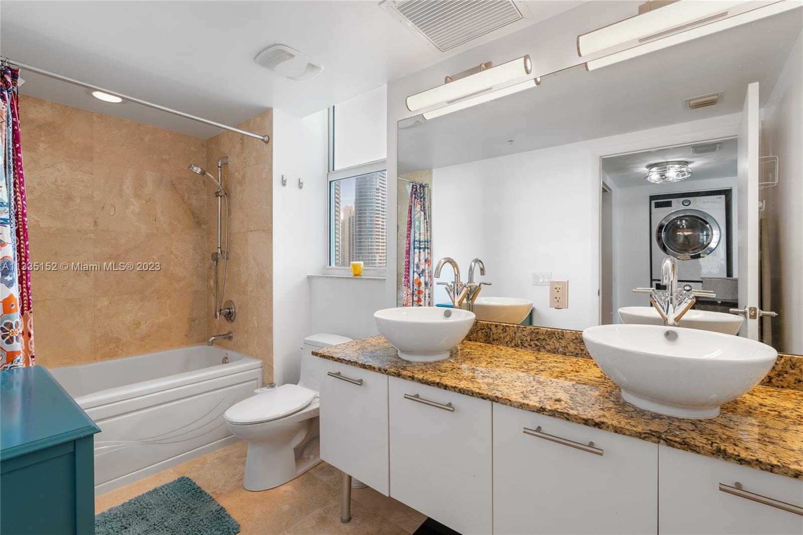 41 SE 5th St # 1302