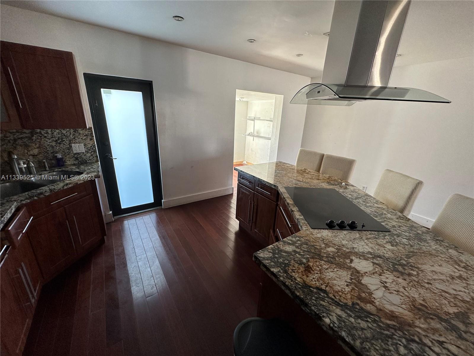 3800 NW 12th St Unit: main