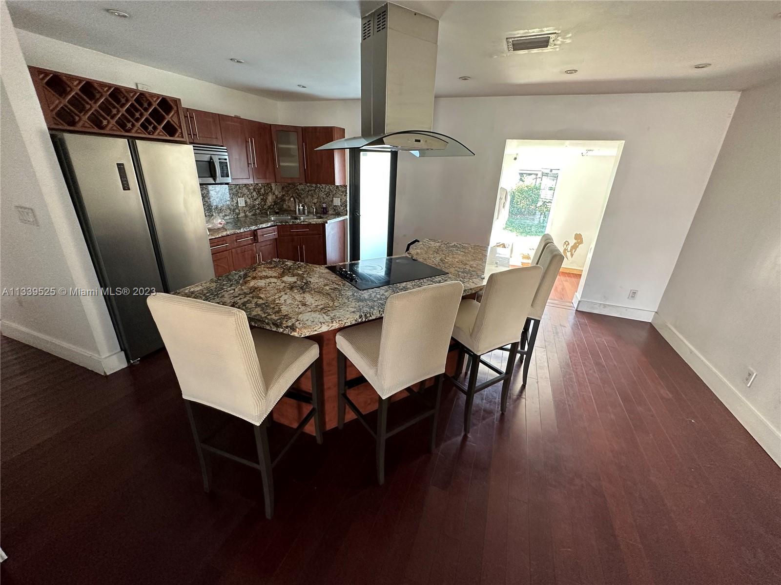 3800 NW 12th St Unit: main