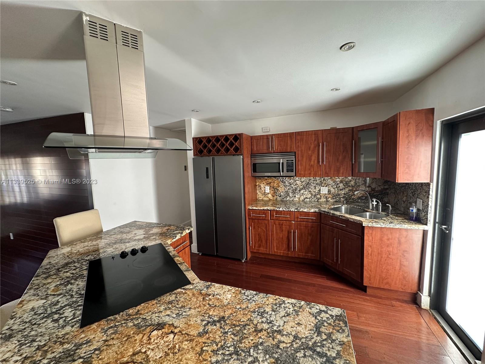 3800 NW 12th St Unit: main