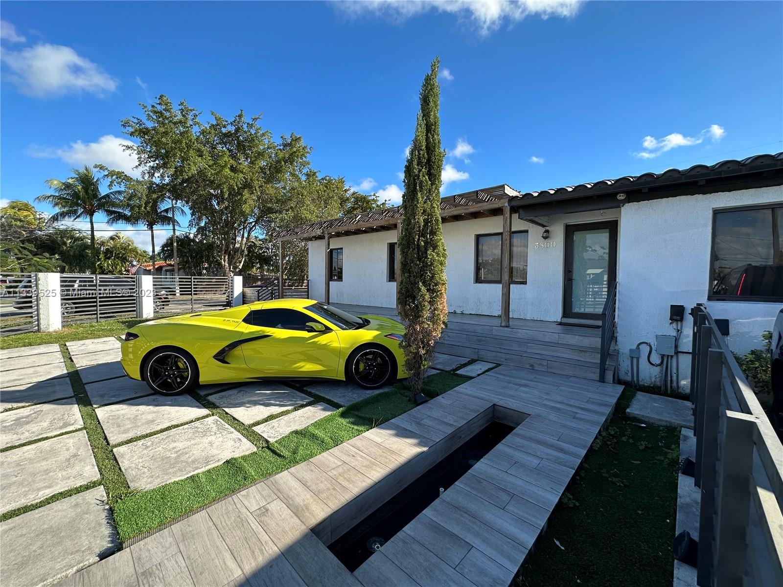 3800 NW 12th St Unit: main