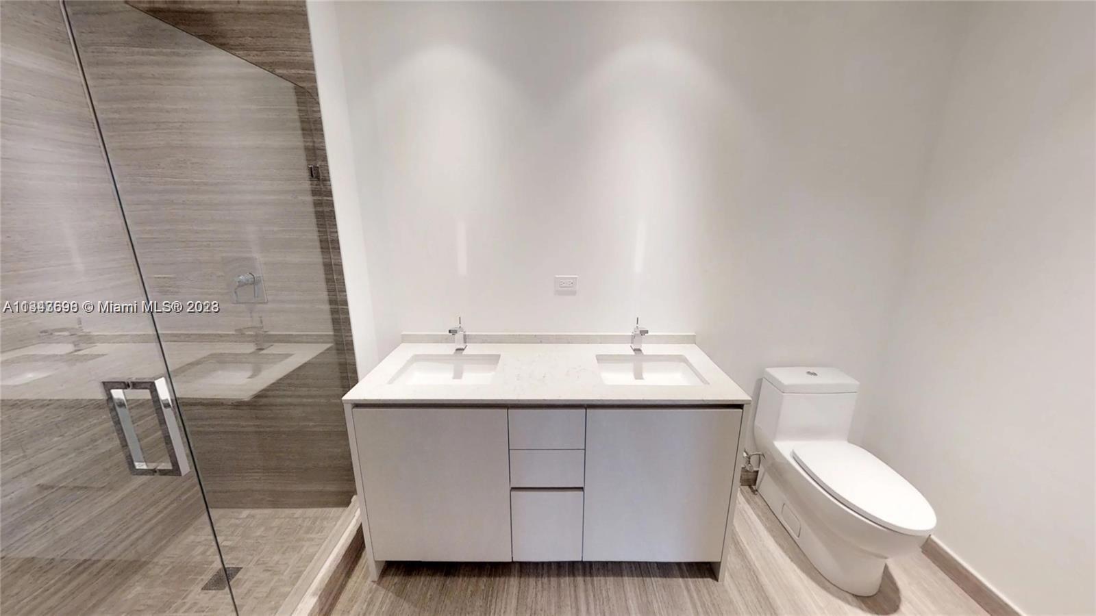 1010 Brickell Ave # 3209