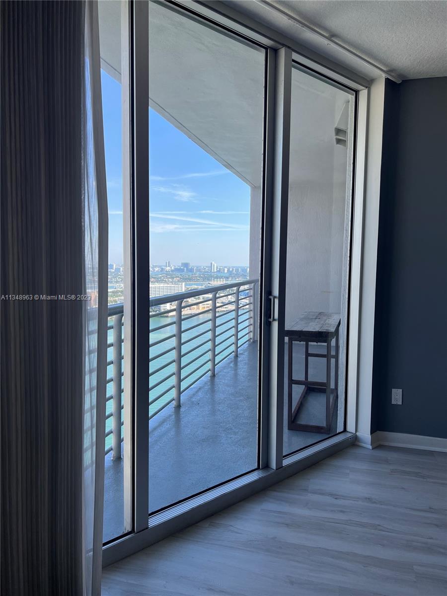 335 S Biscayne Blvd # 3202