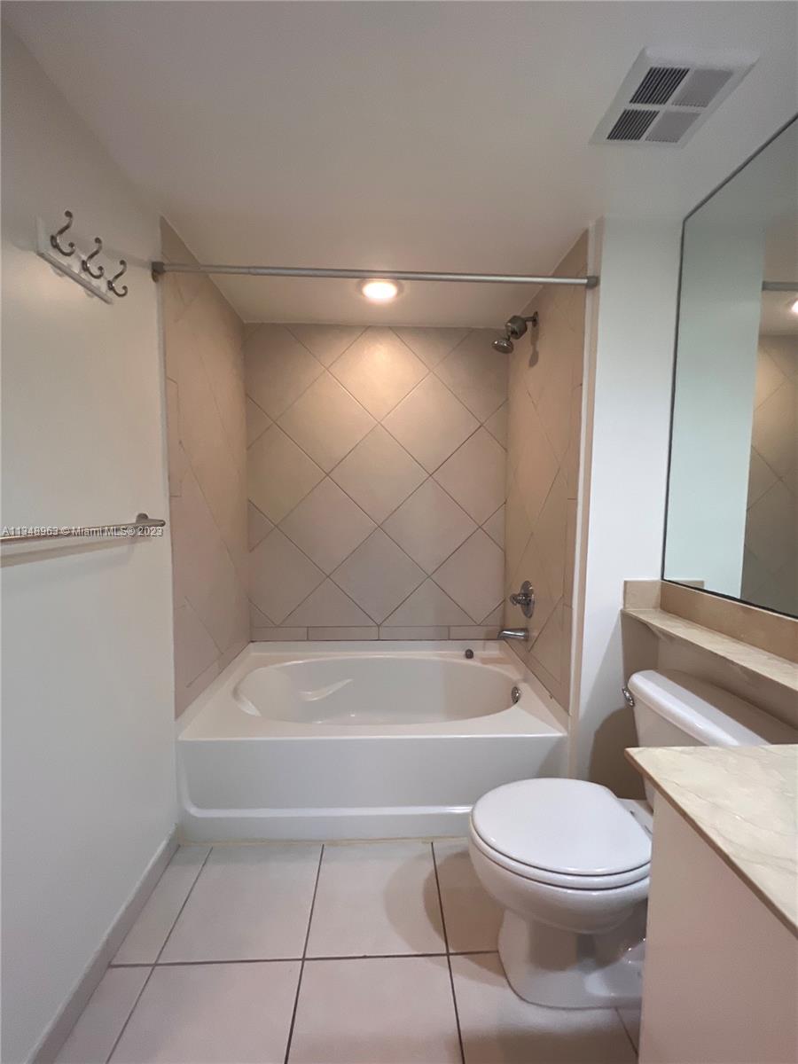 335 S Biscayne Blvd # 3202