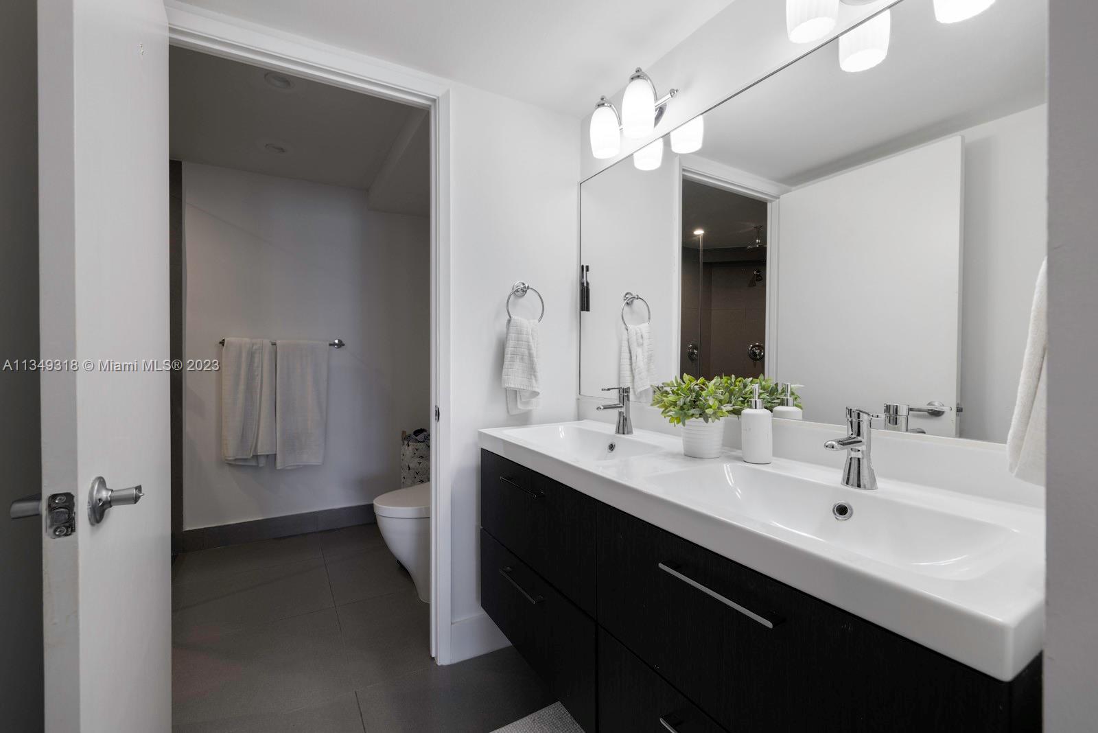 1901 Brickell Ave # B1913