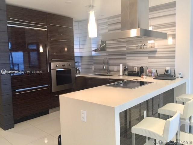1100 Biscayne Blvd # 4903
