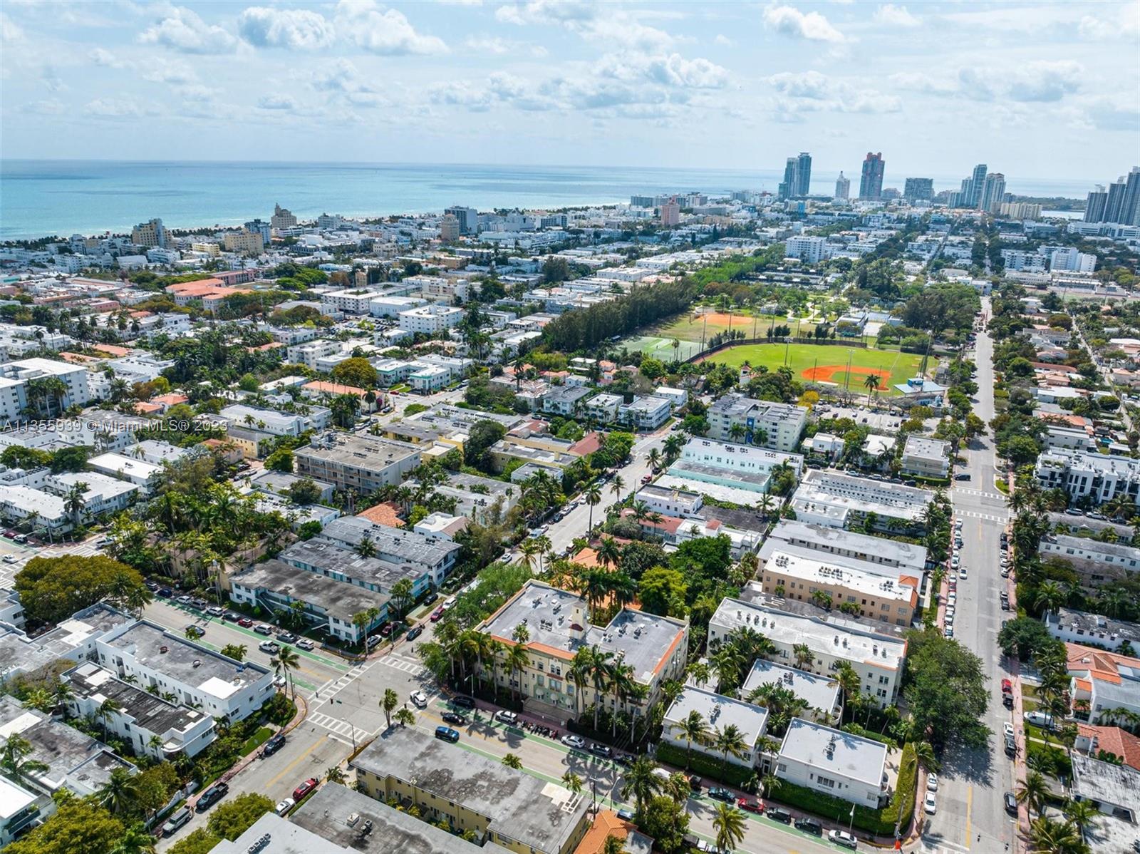 1545 Jefferson Ave # 106