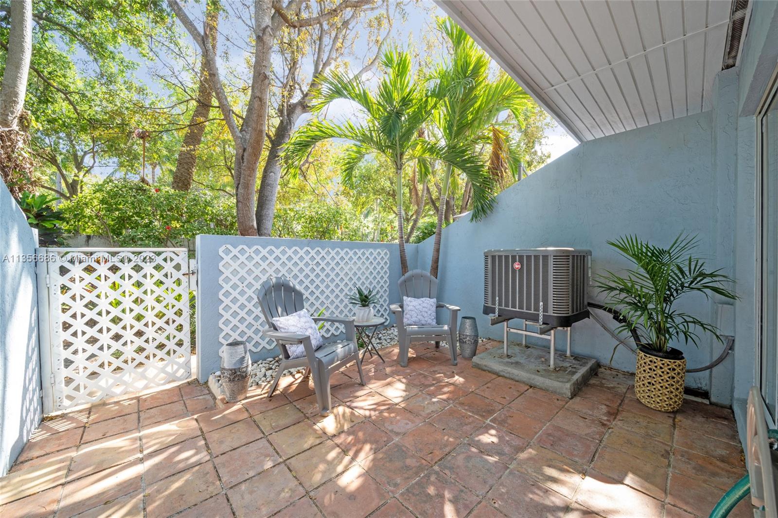 798 Crandon Blvd # B Unit: 56-B