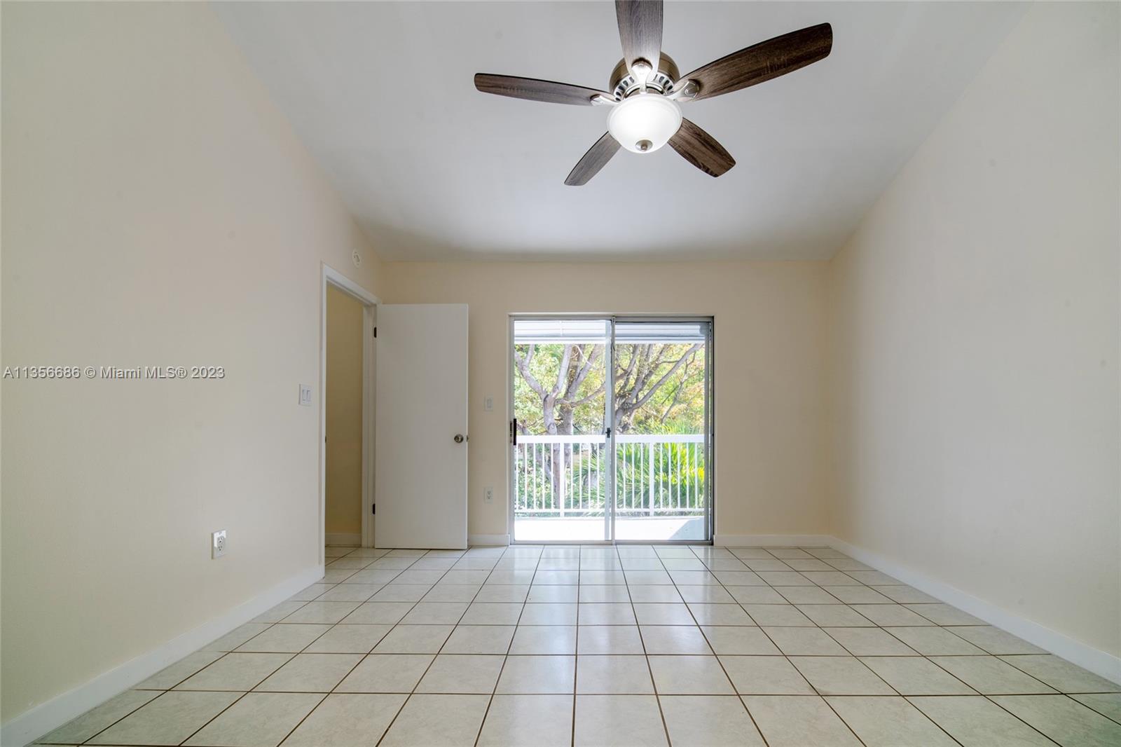 798 Crandon Blvd # B Unit: 56-B