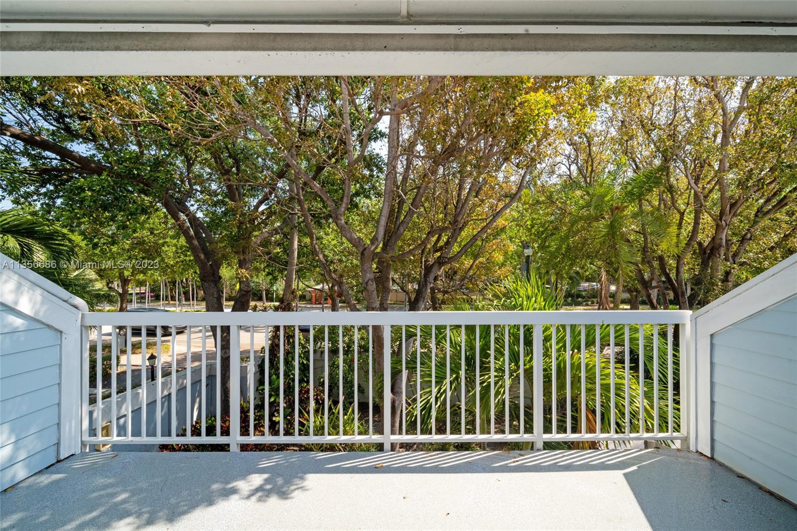 798 Crandon Blvd # B Unit: 56-B