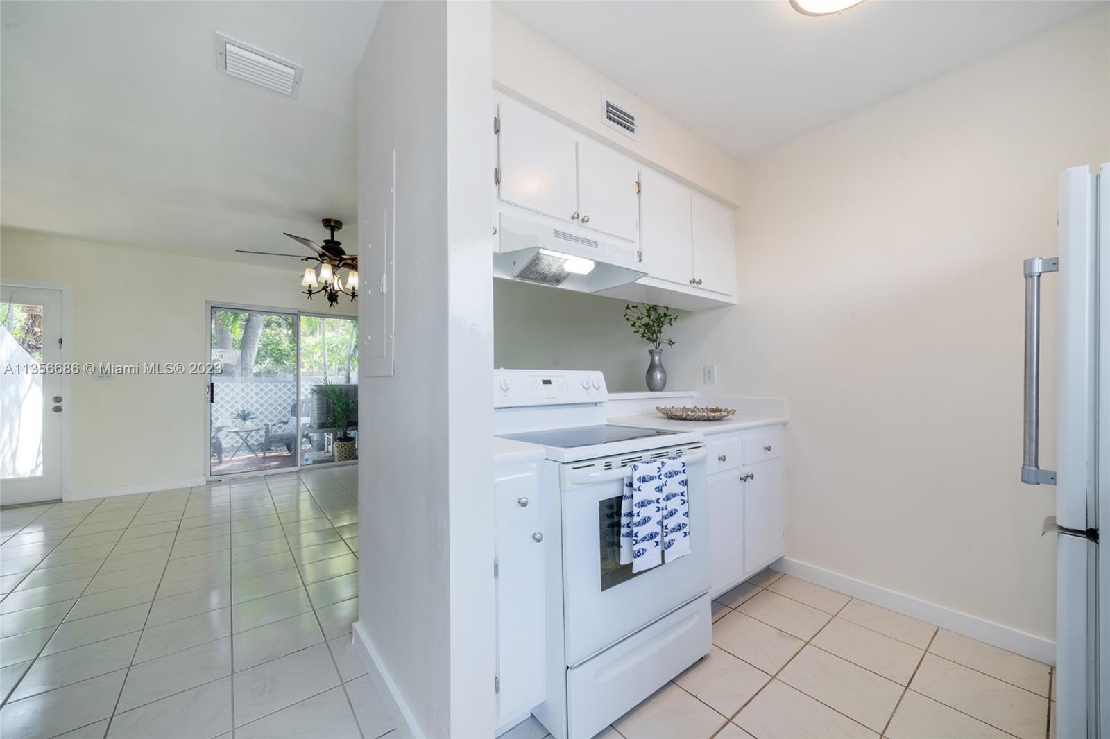 798 Crandon Blvd # B Unit: 56-B