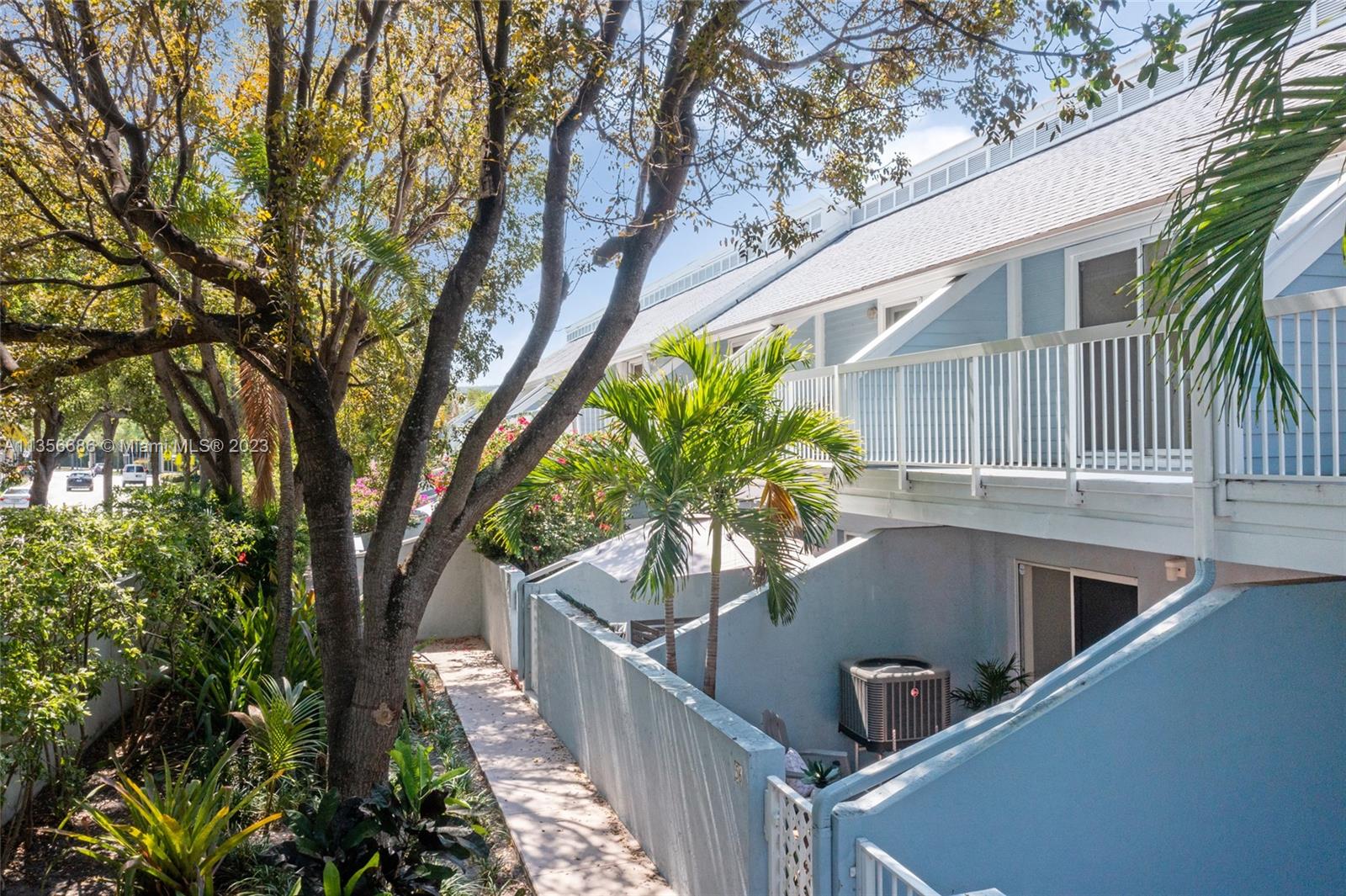 798 Crandon Blvd # B Unit: 56-B