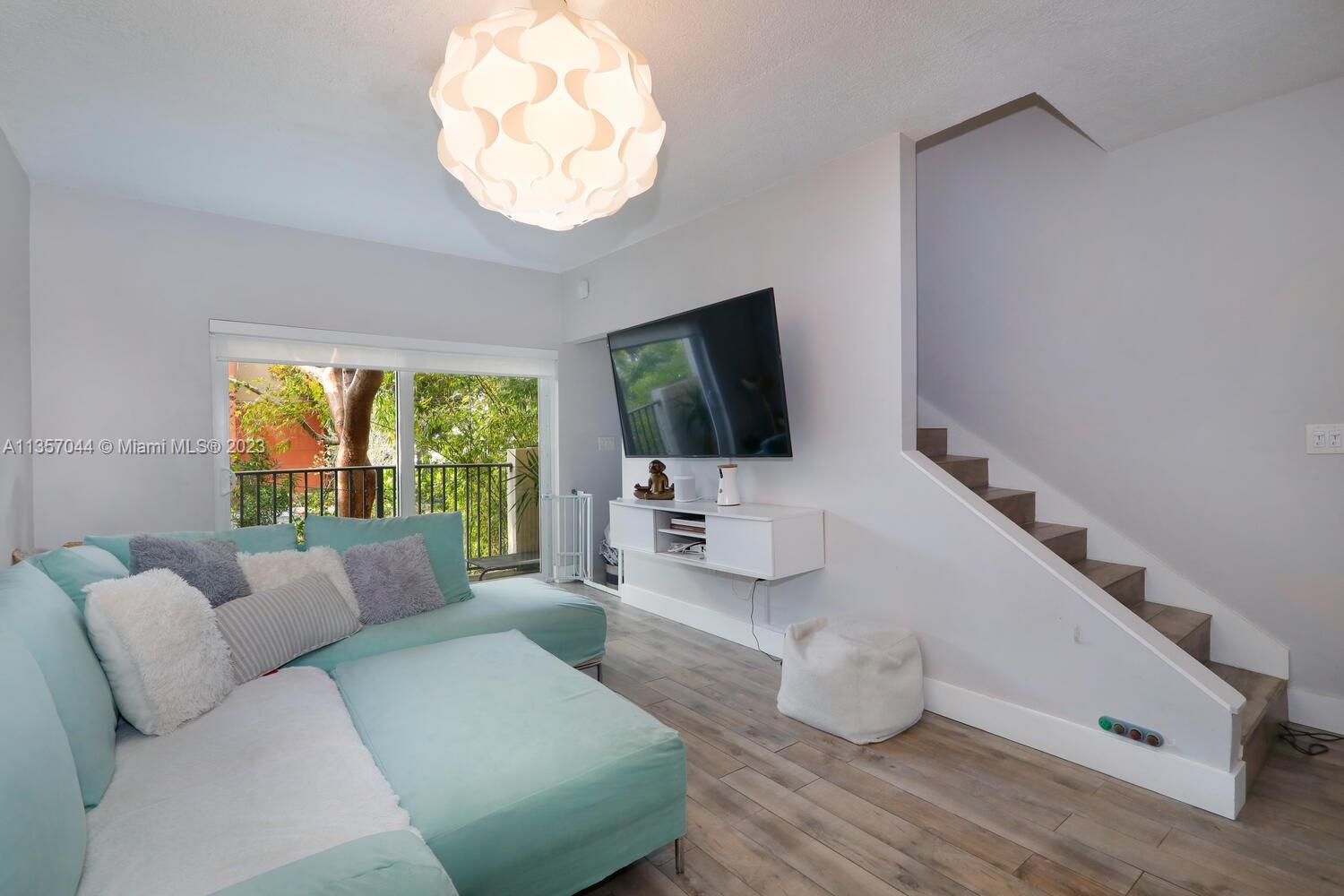 1611 SW 2nd Ct # A104