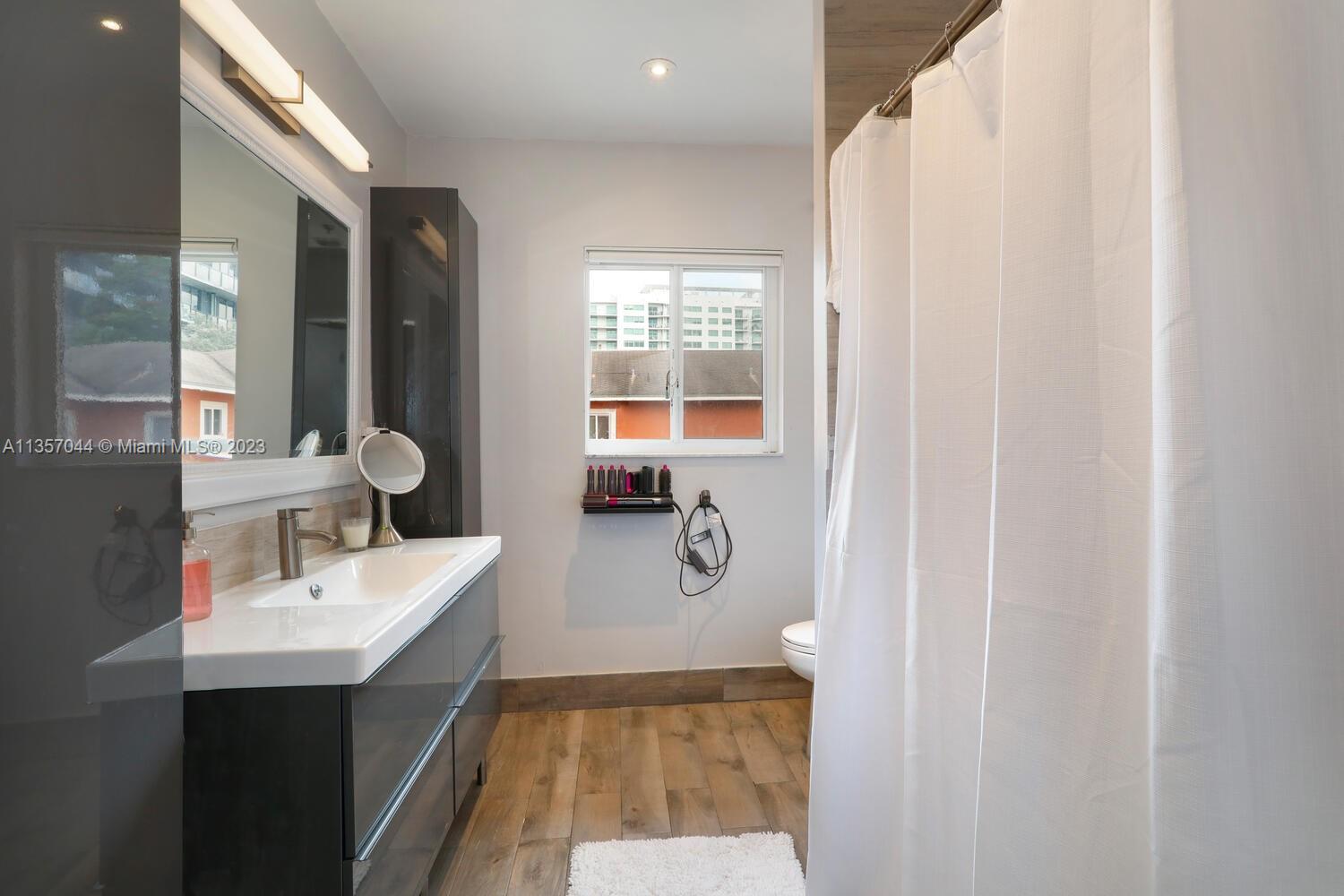 1611 SW 2nd Ct # A104