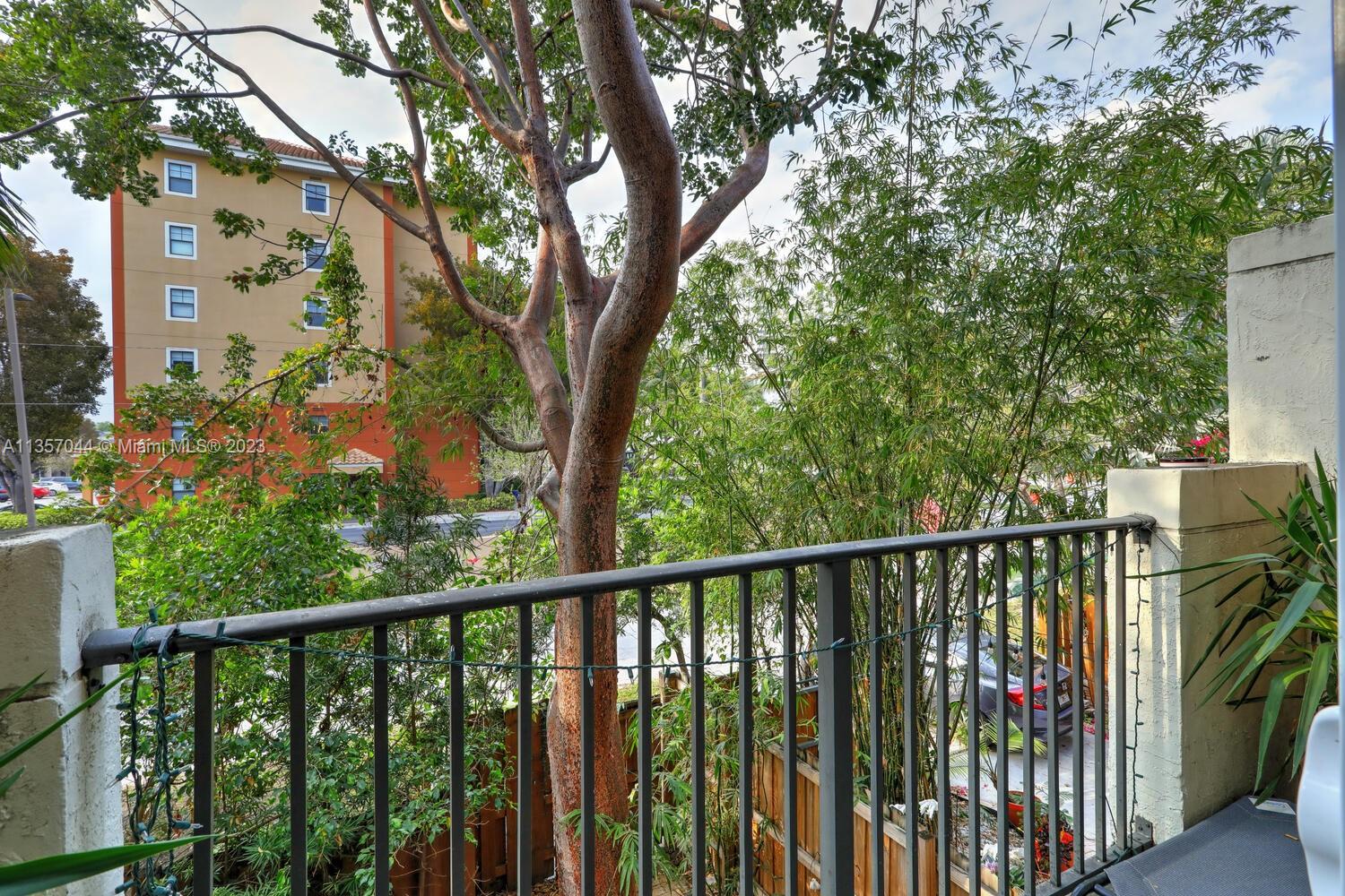 1611 SW 2nd Ct # A104