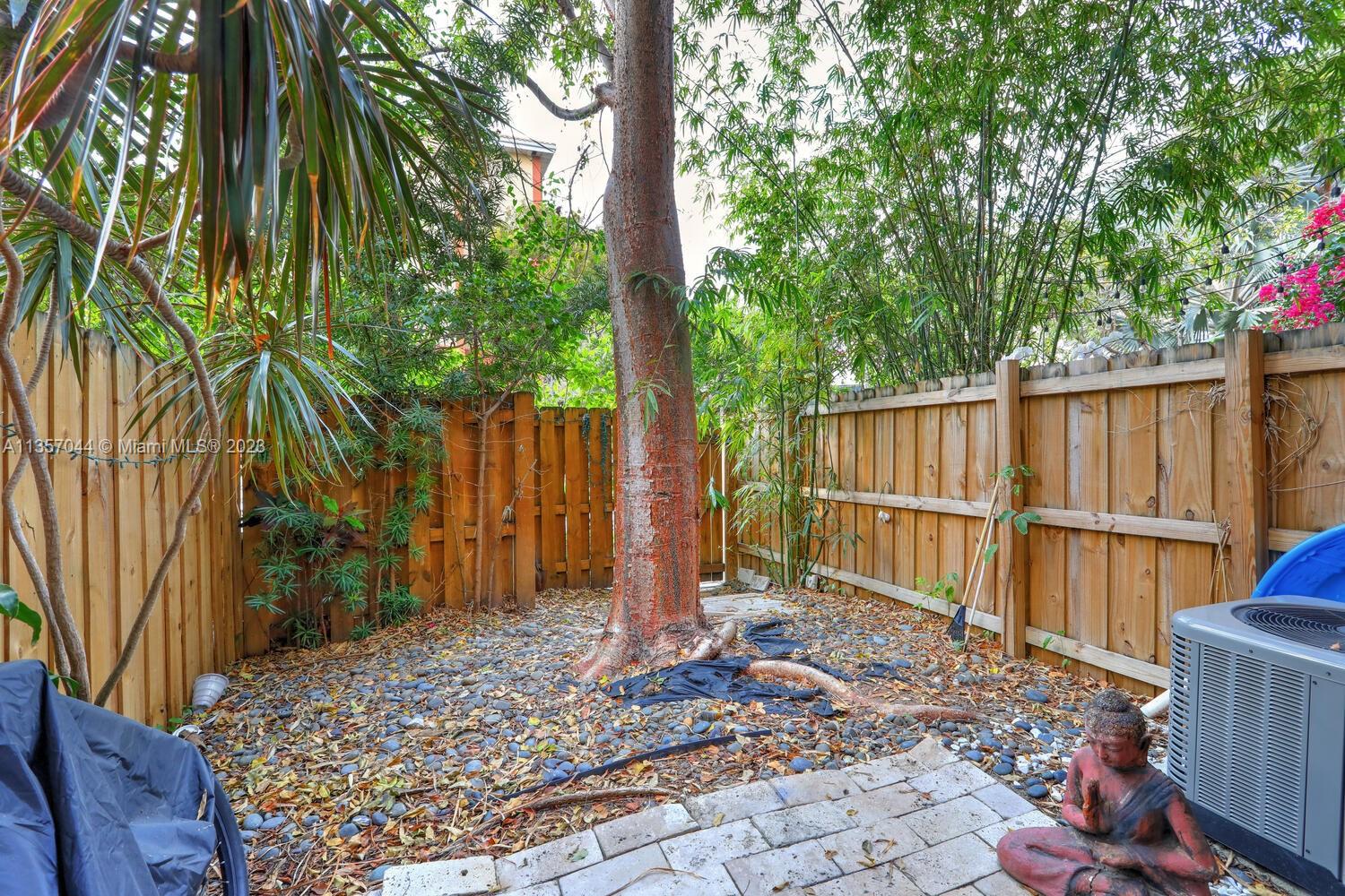 1611 SW 2nd Ct # A104