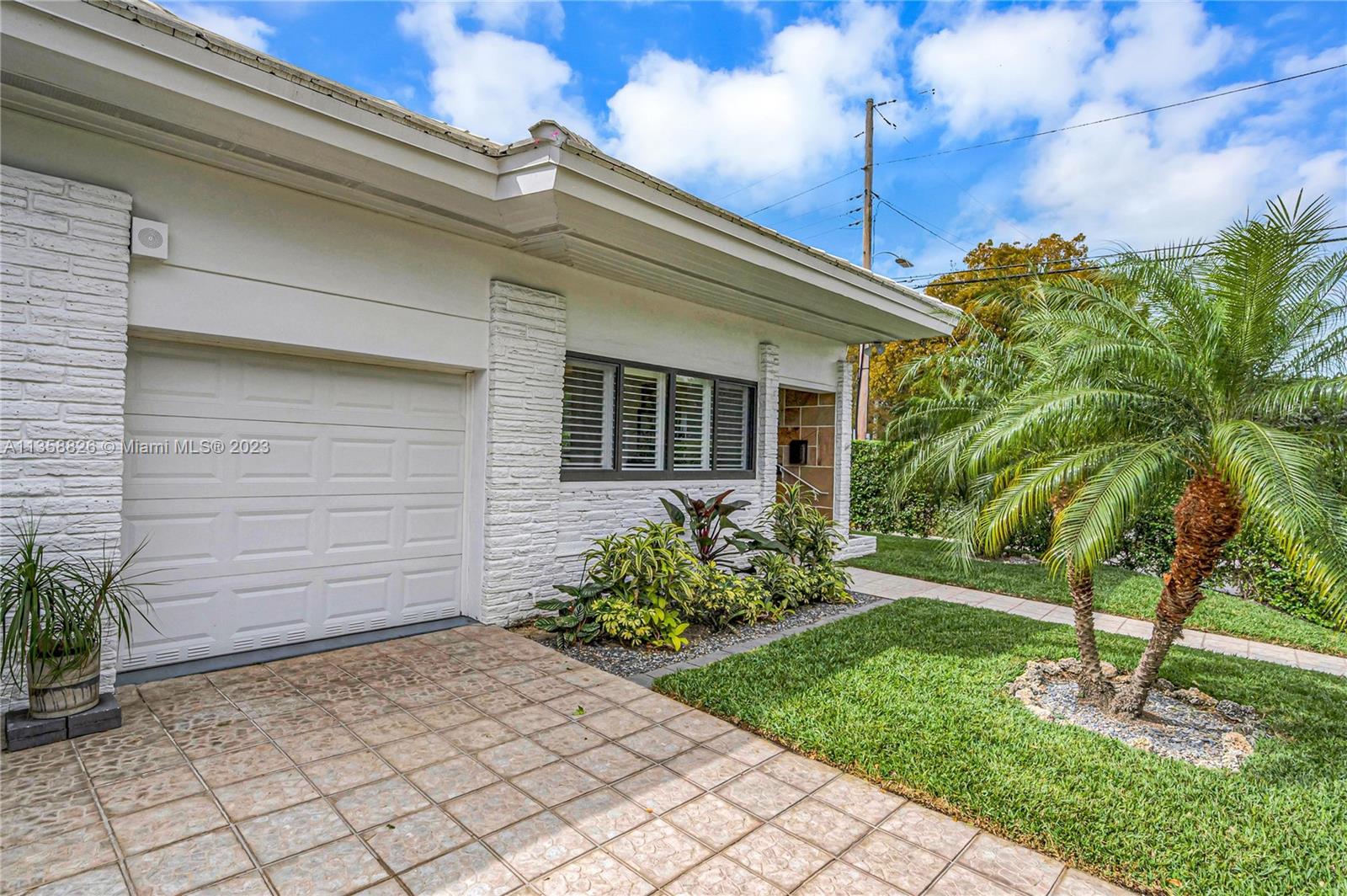 2101 SW 13th Ave