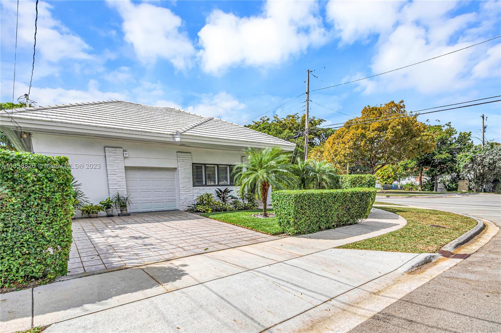 2101 SW 13th Ave