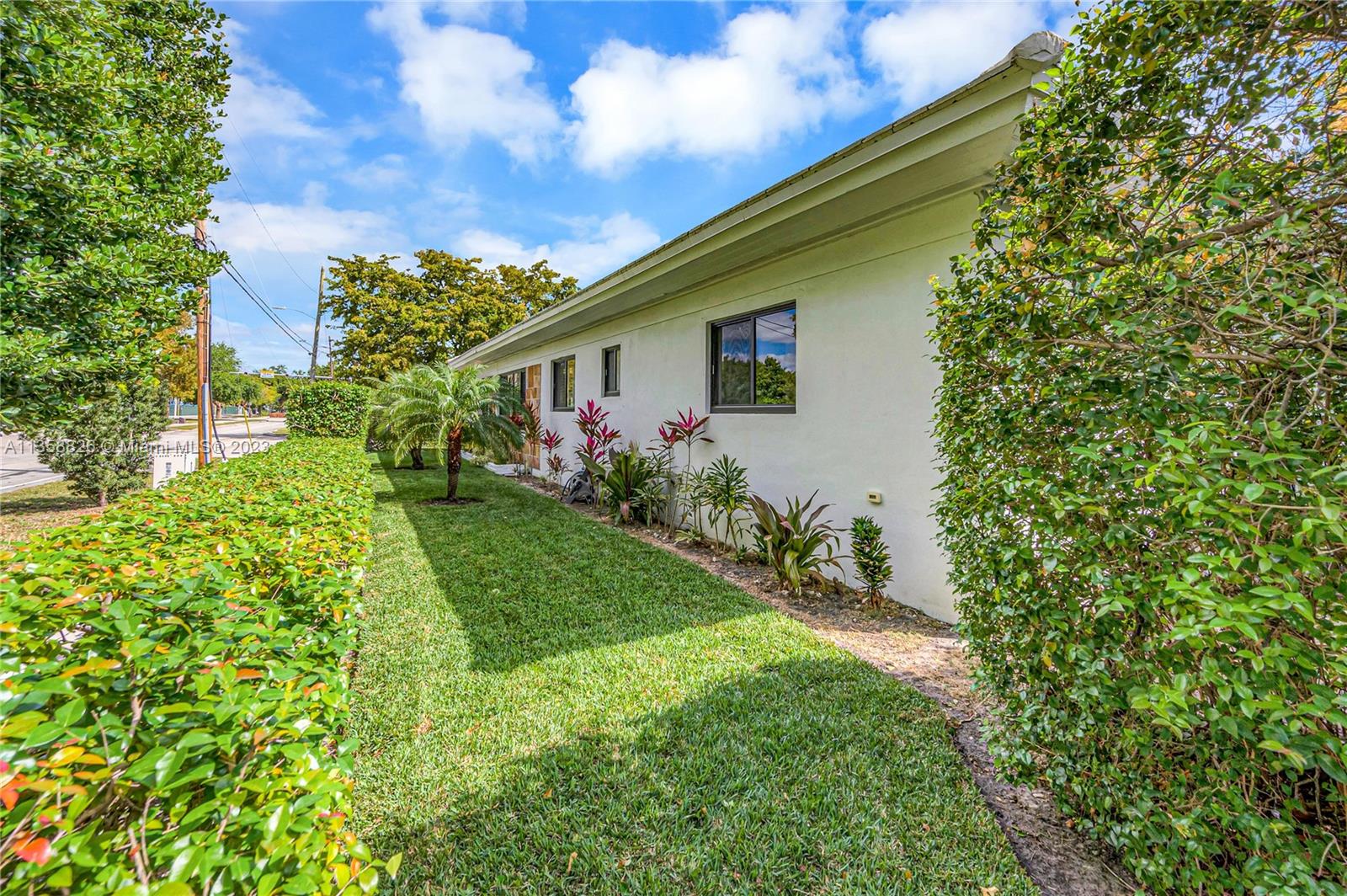 2101 SW 13th Ave