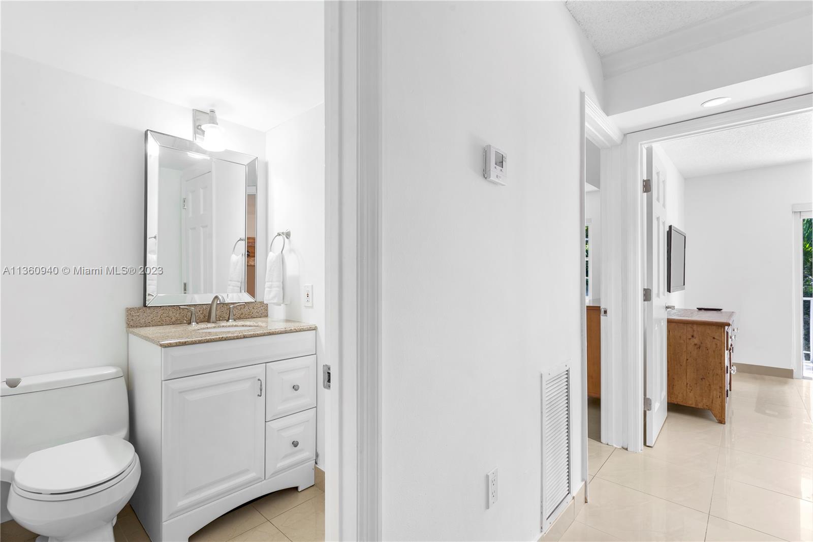 201 Jefferson Ave # 2B