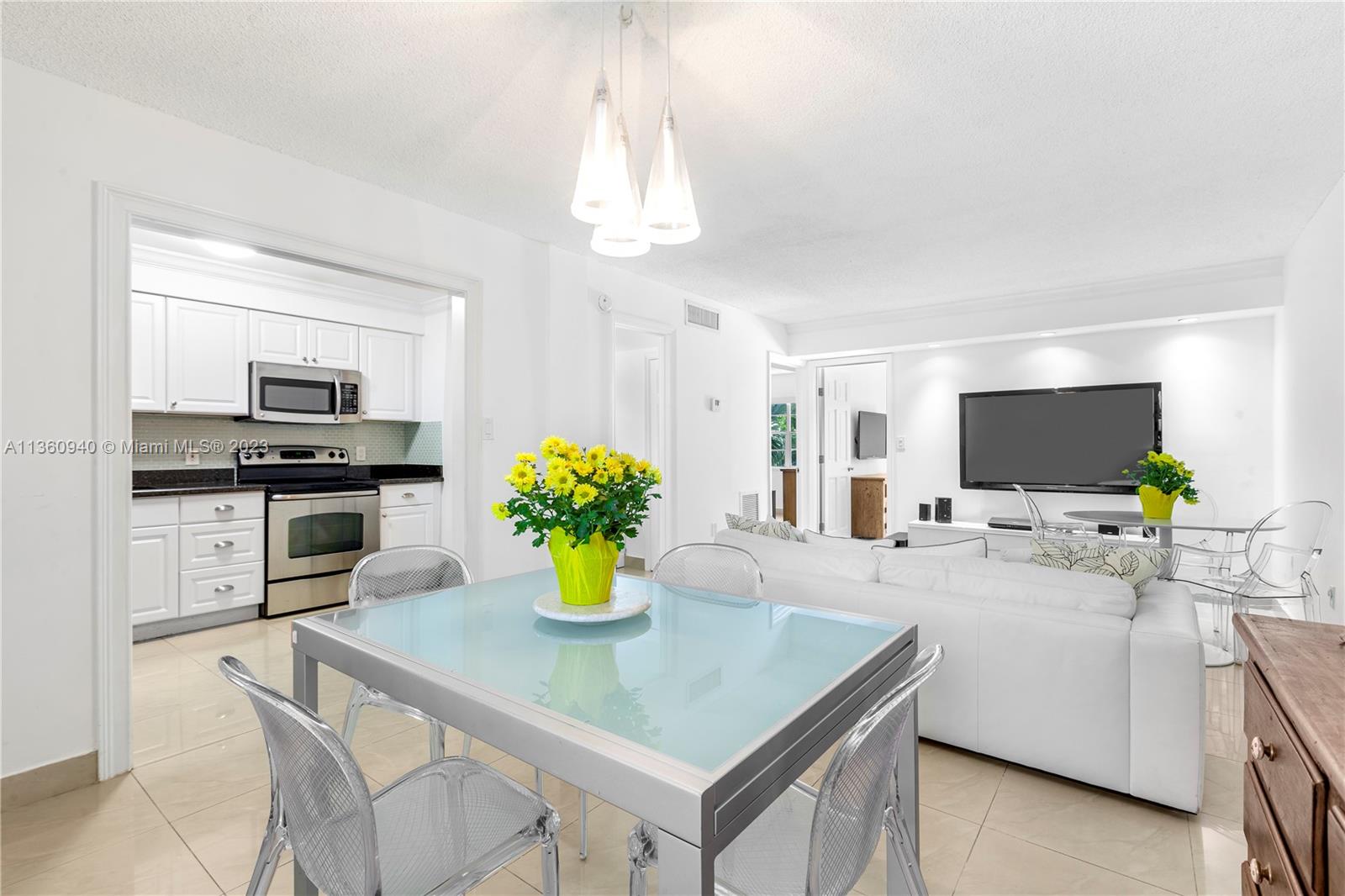 201 Jefferson Ave # 2B