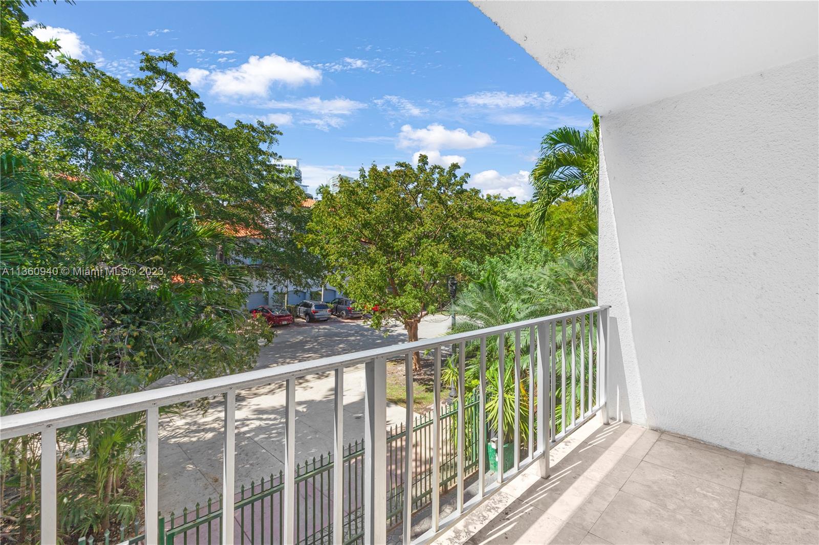 201 Jefferson Ave # 2B