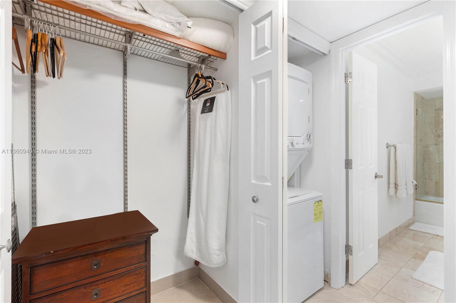 201 Jefferson Ave # 2B