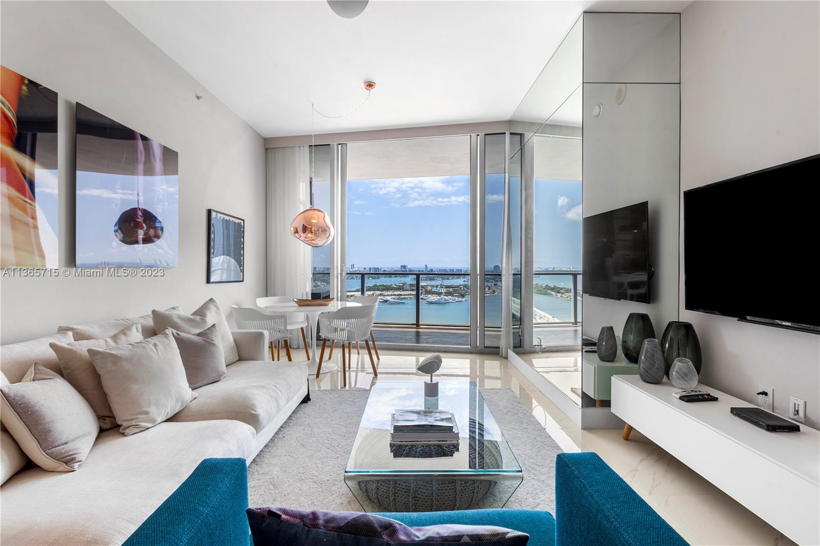 1100 Biscayne Blvd # 3203