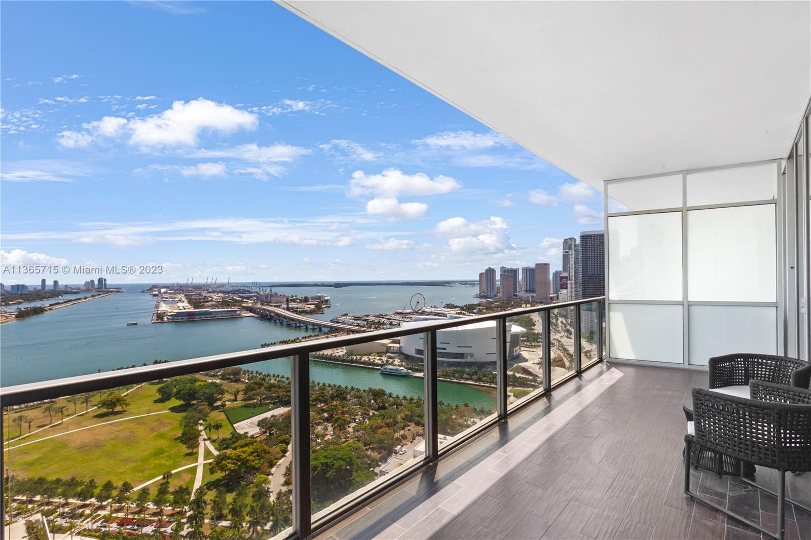 1100 Biscayne Blvd # 3203