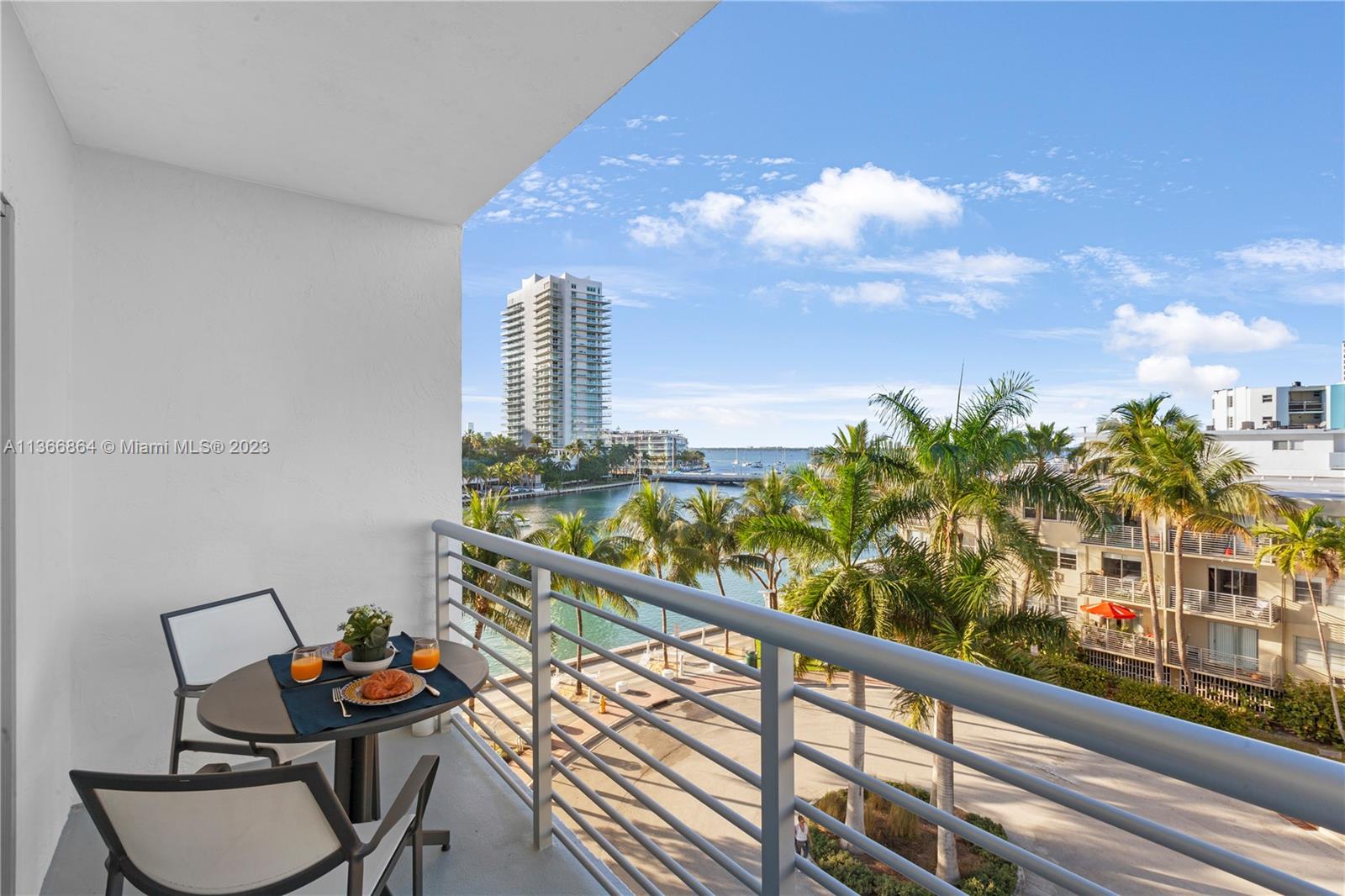 1450 Lincoln Rd # 503